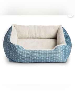 Vibrant Life Dog/Cat Bed For Small Dogs and/or Breeds NEW